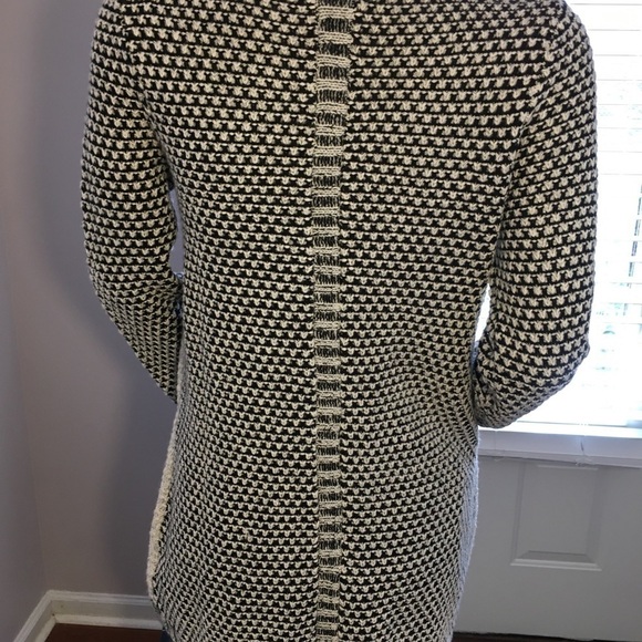 Style & Co Womens Size M Long Sleeve Cardigan Black Gray Cable Knit Sweater - Picture 3 of 10